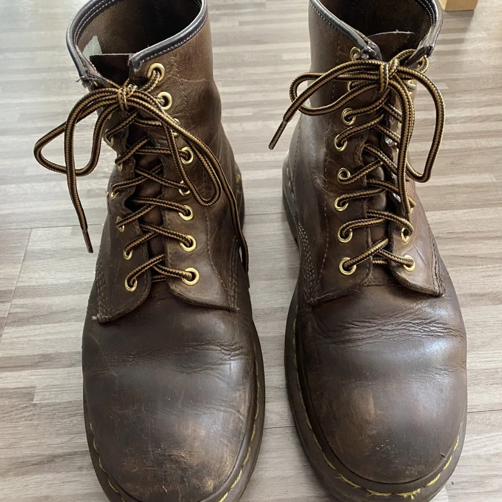 DOC MARTENS CRAZY HORSE 1460 LEATHER BROWN BOOTS 41 UNISEX-SEE DESCRIPTION - Picture 2 of 5